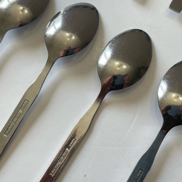 Vintage 25 PC Oneida Spring Fever Northland Stainless Korea Flatware MCM - Picture 11 of 16